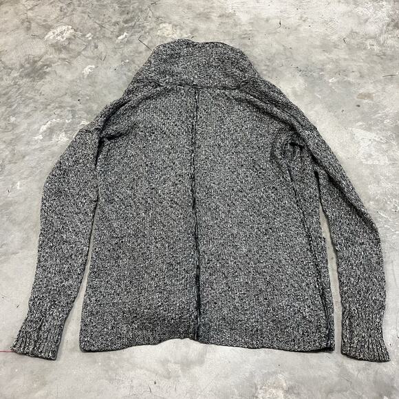 Lululemon Size S 4 Cardigan Cotton Tweed Black Post Practice 6702 GUC Snap - Picture 5 of 6